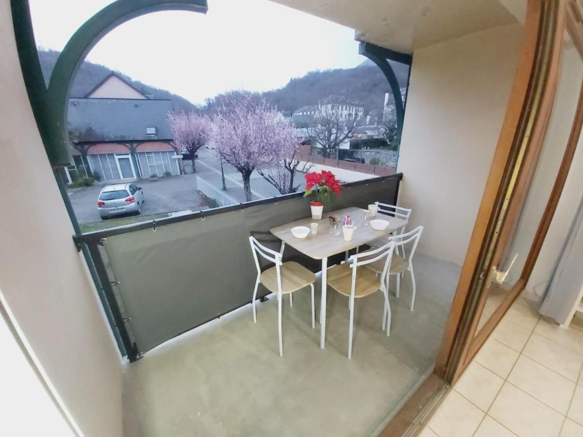 Appartement T2 avec balcon à Argelès Gazost Esterno foto