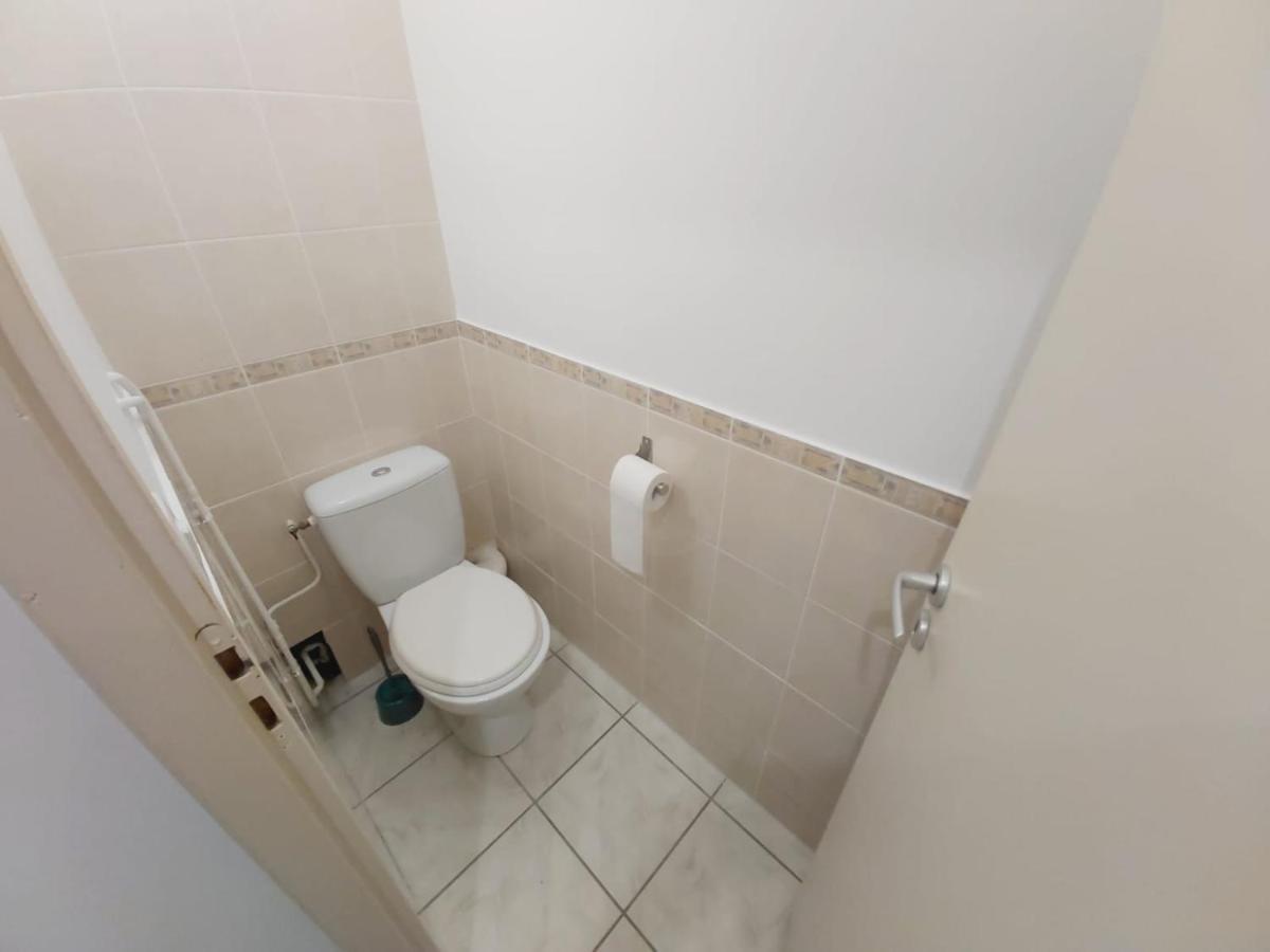 Appartement T2 avec balcon à Argelès Gazost Esterno foto