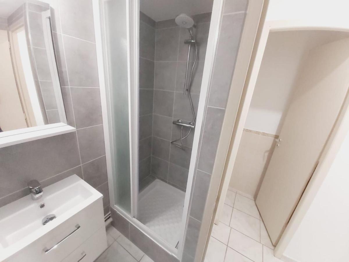 Appartement T2 avec balcon à Argelès Gazost Esterno foto