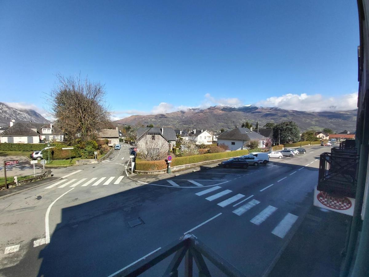 Appartement T2 avec balcon à Argelès Gazost Esterno foto