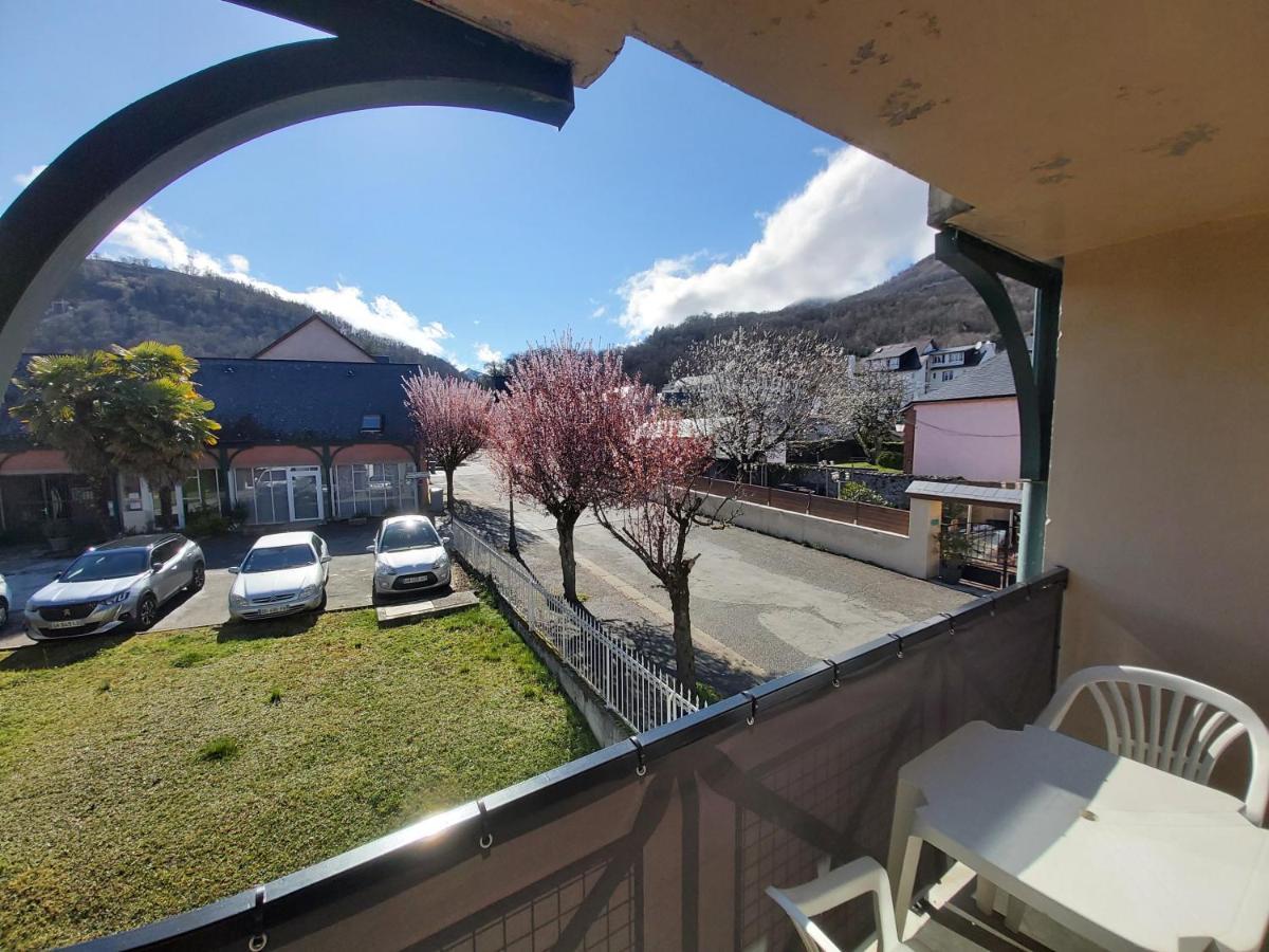 Appartement T2 avec balcon à Argelès Gazost Esterno foto