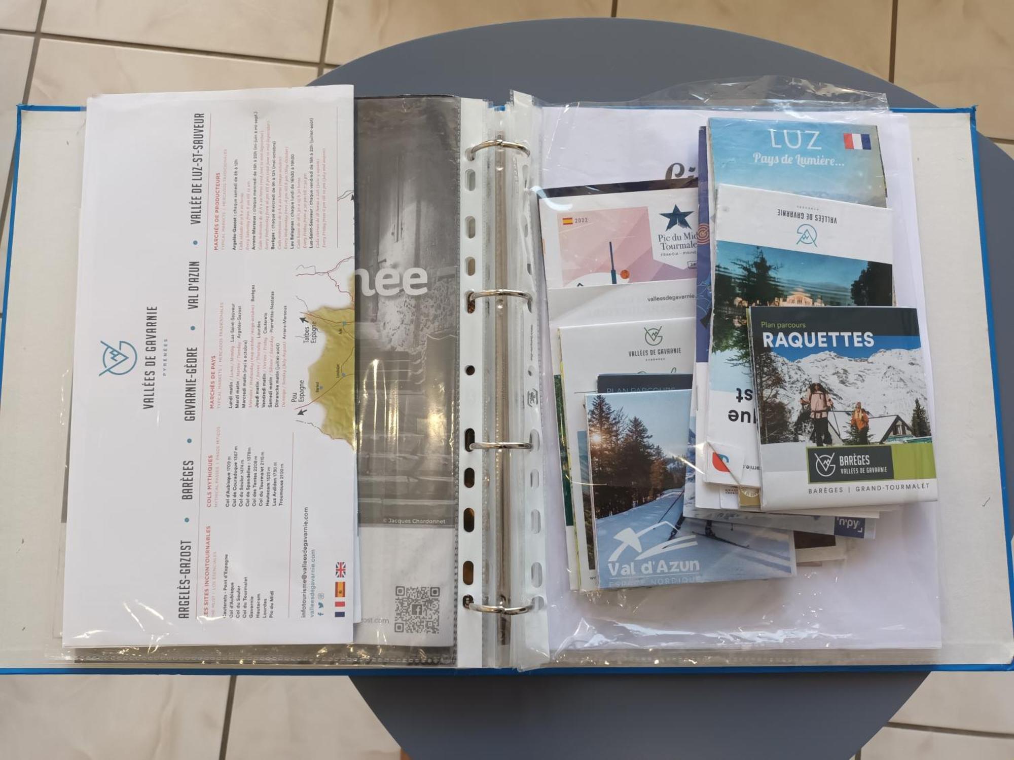 Appartement T2 avec balcon à Argelès Gazost Esterno foto